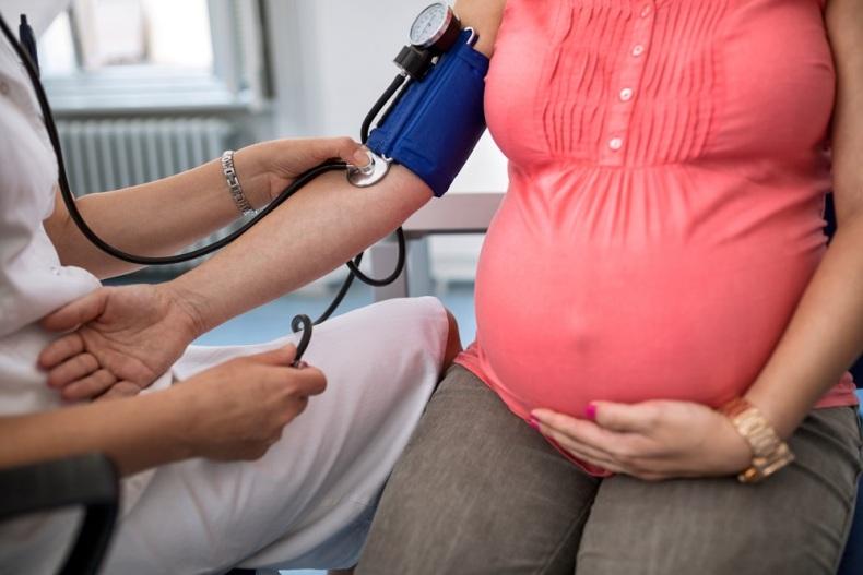 Как сбить давление у беременных в домашних условиях чтобы не навредить ребенку
