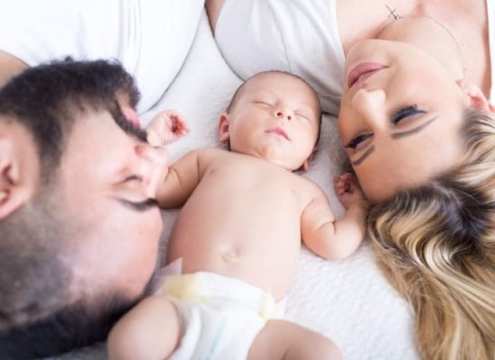 4 маленькие хитрости, которые помогут справиться с новорожденным ребенком