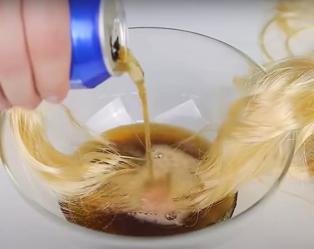 Как вытащить жвачку из волос