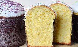 Как правильно хранить куличи, чтобы они долго не черствели